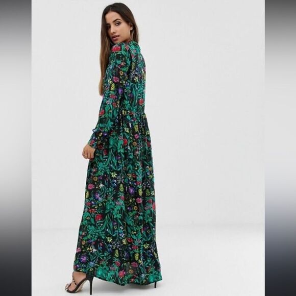 PRETTYLITTLETHING Long Sleeve Floral Maxi Dress Black Women’s Size 10 - Picture 2 of 8